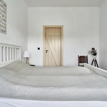 Maison Bogart *